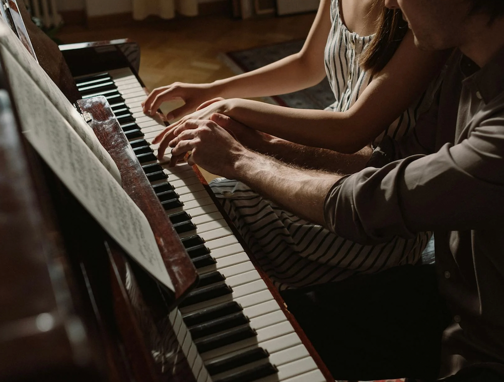 Make Me Songs Music Platform